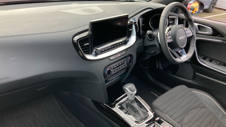 Kia Xceed 1.0T GDi ISG 113 GT-Line 5dr DCT Petrol Hatchback